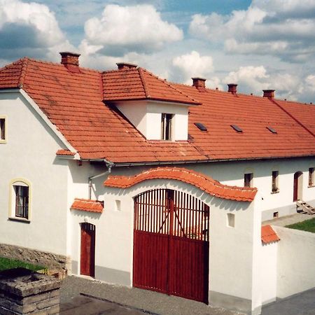 Blazkuv Statek Apartment Malsice Luaran gambar