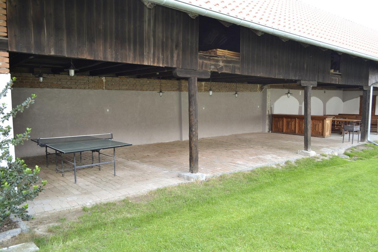 Blazkuv Statek Apartment Malsice Luaran gambar