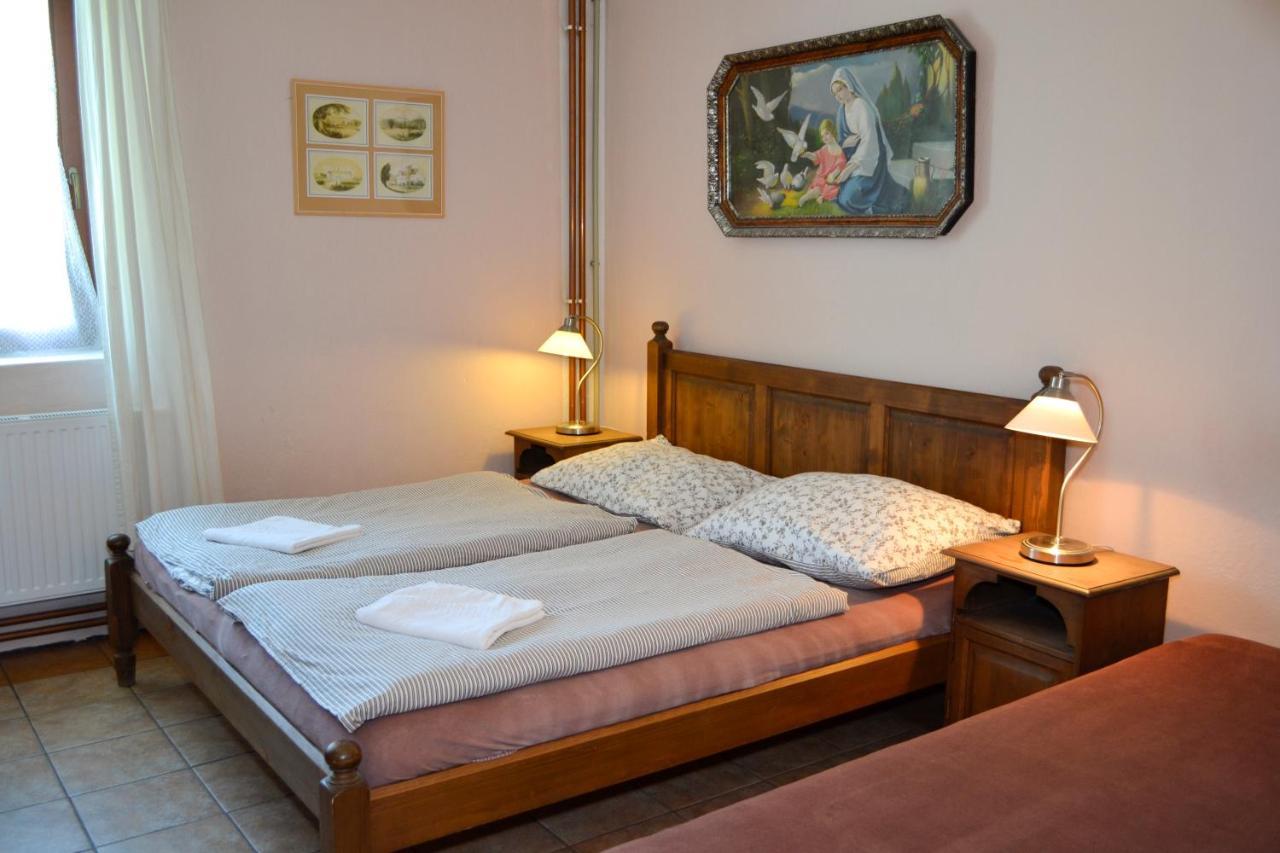 Blazkuv Statek Apartment Malsice Luaran gambar